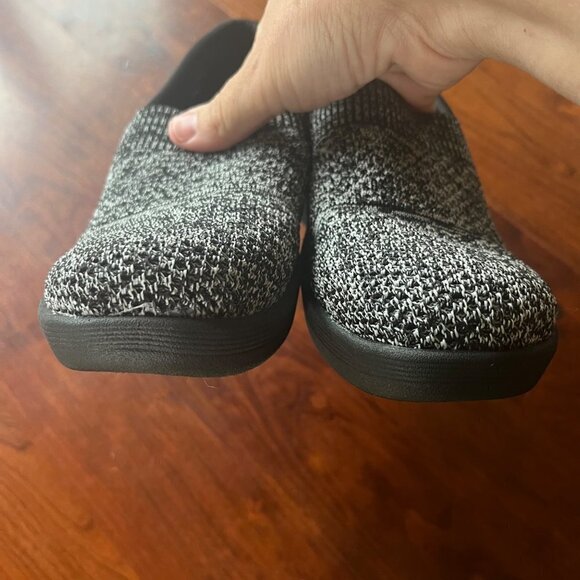 Skechers Pier-Lite - Take A Sec Wedge shoes- Size 9 - Picture 6 of 7